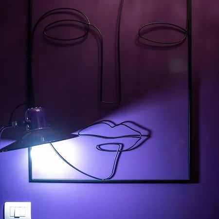 Telesio Suite-2
